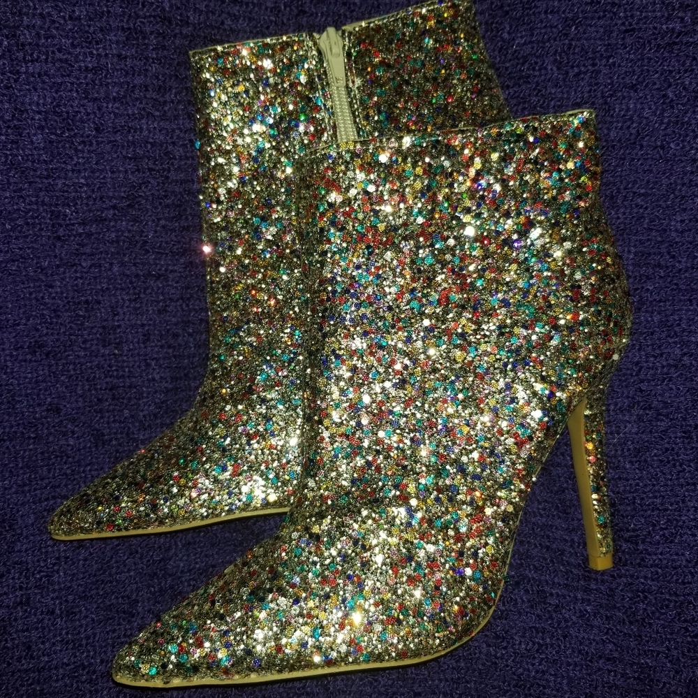 Cupid boots only worn once for a photo shoot.